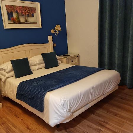 Puerta Al Duraton Bed & Breakfast Sebulcor Exterior photo